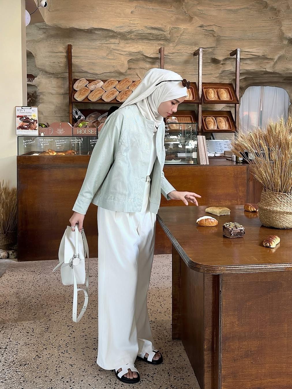 Image of TRAVEL READY